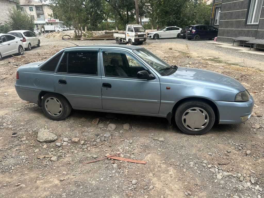 Daewoo Nexia: 2012 г., 1.5 л, Механика, Бензин, Седан: фото 3