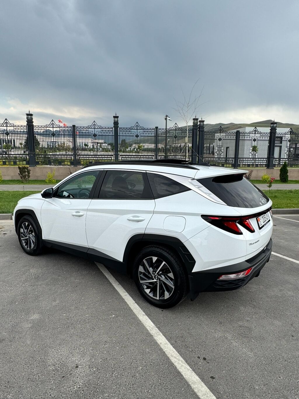 Hyundai Tucson: 2021 г., 2 л, Автомат, Дизель, Кроссовер: фото 3