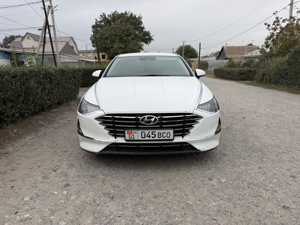 Hyundai Sonata: 2019 г., 2 л, Автомат, Газ, Седан: фото 2