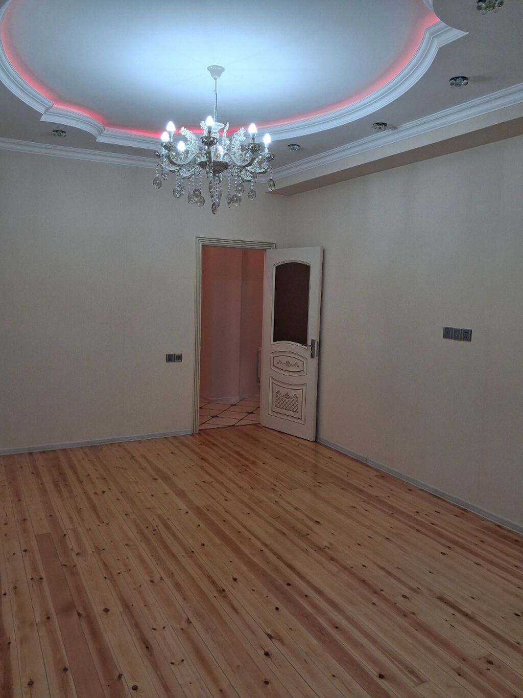 3 otaqlı, Yeni tikili, 94 kv. m
