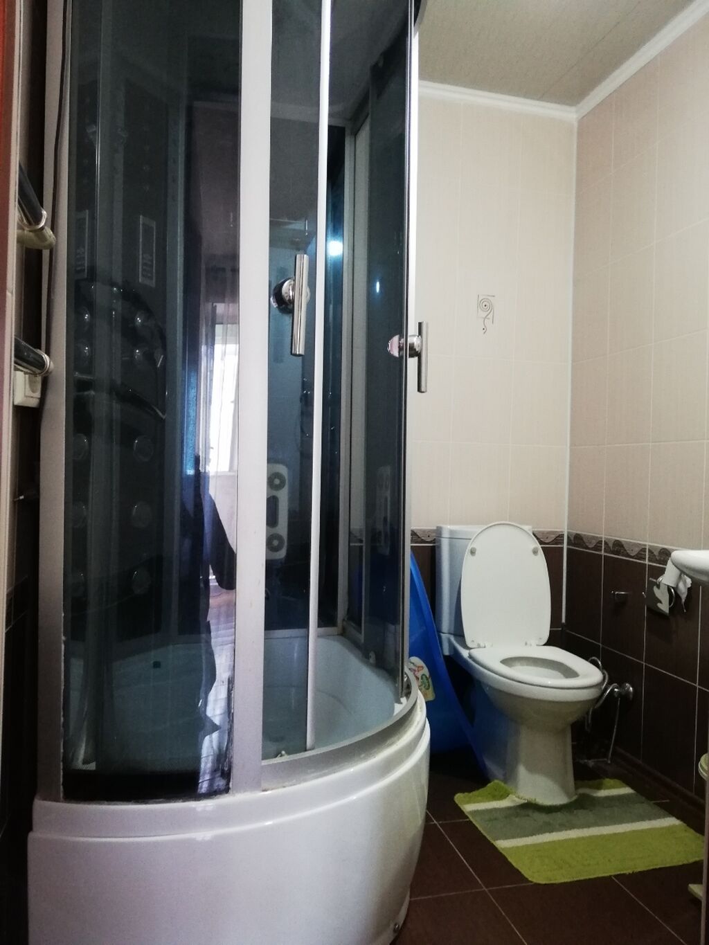 Сдаю 2к кв(сделана под 3 к), 90м2, 9этаж из 9. Полностью мебель,ТВ: фото 4