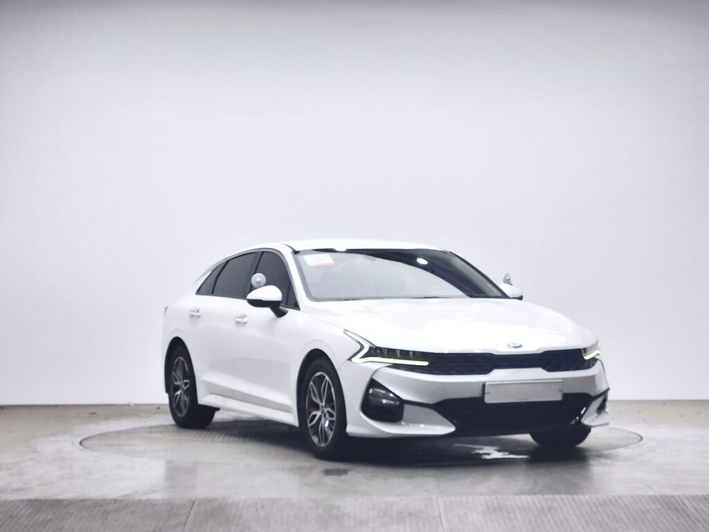 Kia K5: 2020 г., 2 л, Автомат, Бензин, Лифтбек — фото 1