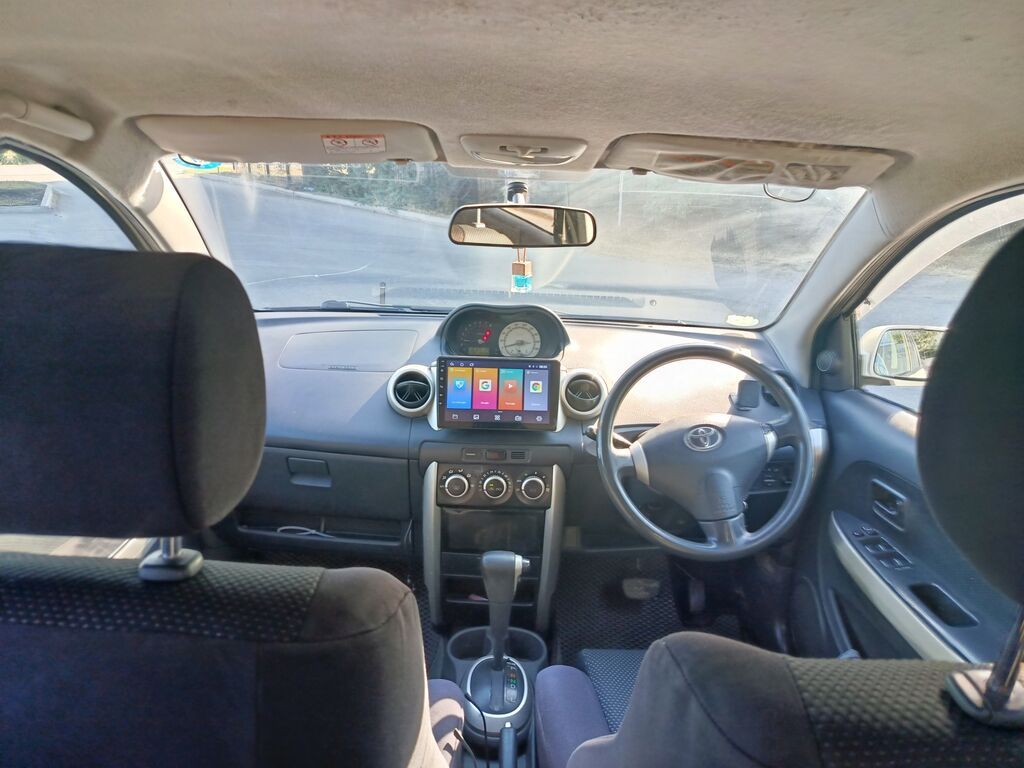 Toyota Ist: 2003 г., 1.3 л, Автомат, Бензин, Хэтчбэк: фото 8