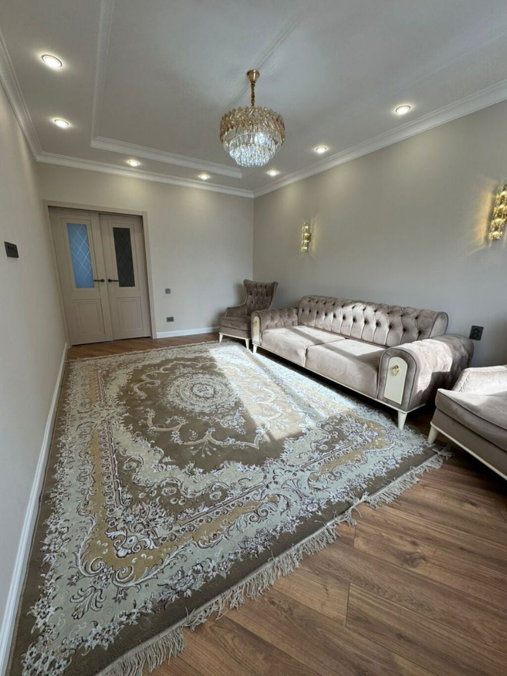 2 комнаты, 60 м², 12 мкр 106 серия улучшенная, 7 этаж, Дизайнерский ремонт: фото 3