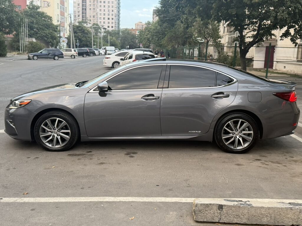 Lexus ES: 2016 г., 2.5 л, Вариатор, Гибрид, Седан: фото 4