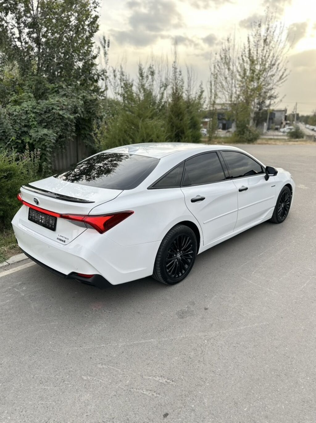 Toyota Avalon: 2021 г., 2.5 л, Автомат, Гибрид, Седан: фото 6