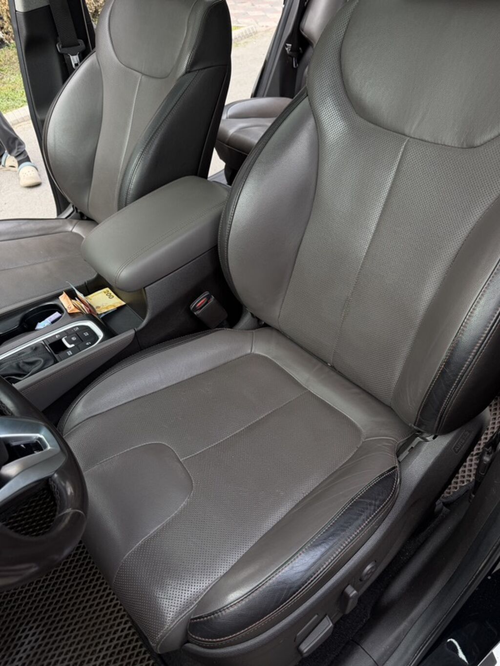 Hyundai Santa Fe: 2018 г., 2.4 л, Автомат, Бензин, Кроссовер: фото 7