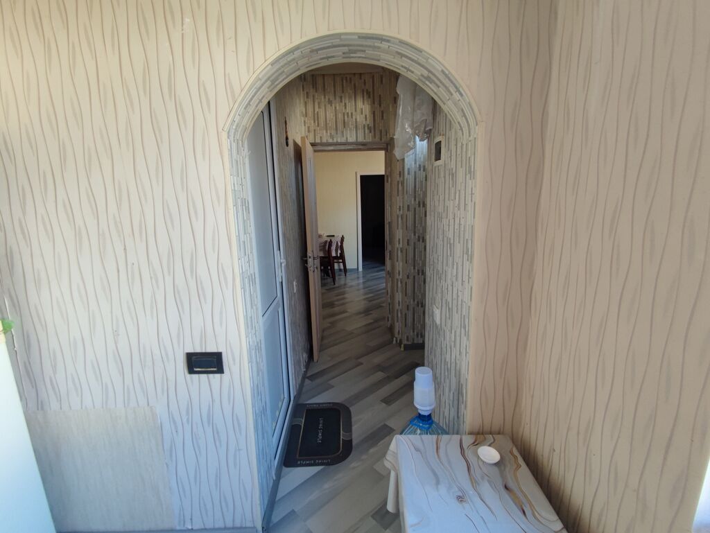 3 otaqlı, 62 kv. m, Orta təmir