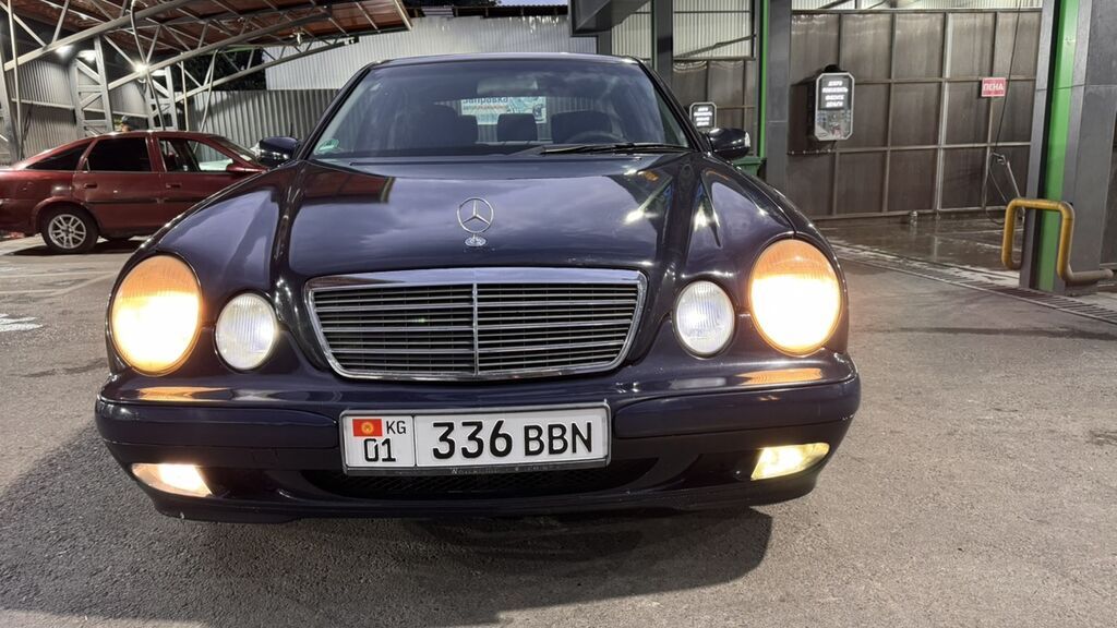 Mercedes-Benz E-Class: 1999 г., 2.4 л, Механика, Бензин, Седан: фото 5