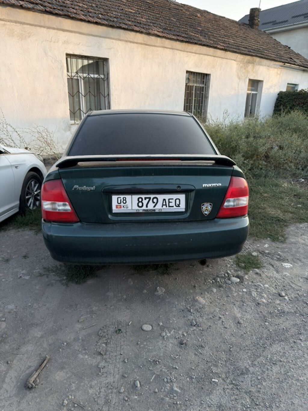 Mazda Protege: 2002 г., 1.6 л, Автомат, Седан: фото 2