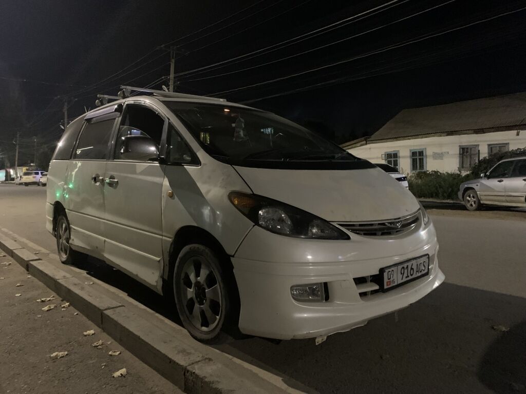 Toyota Estima