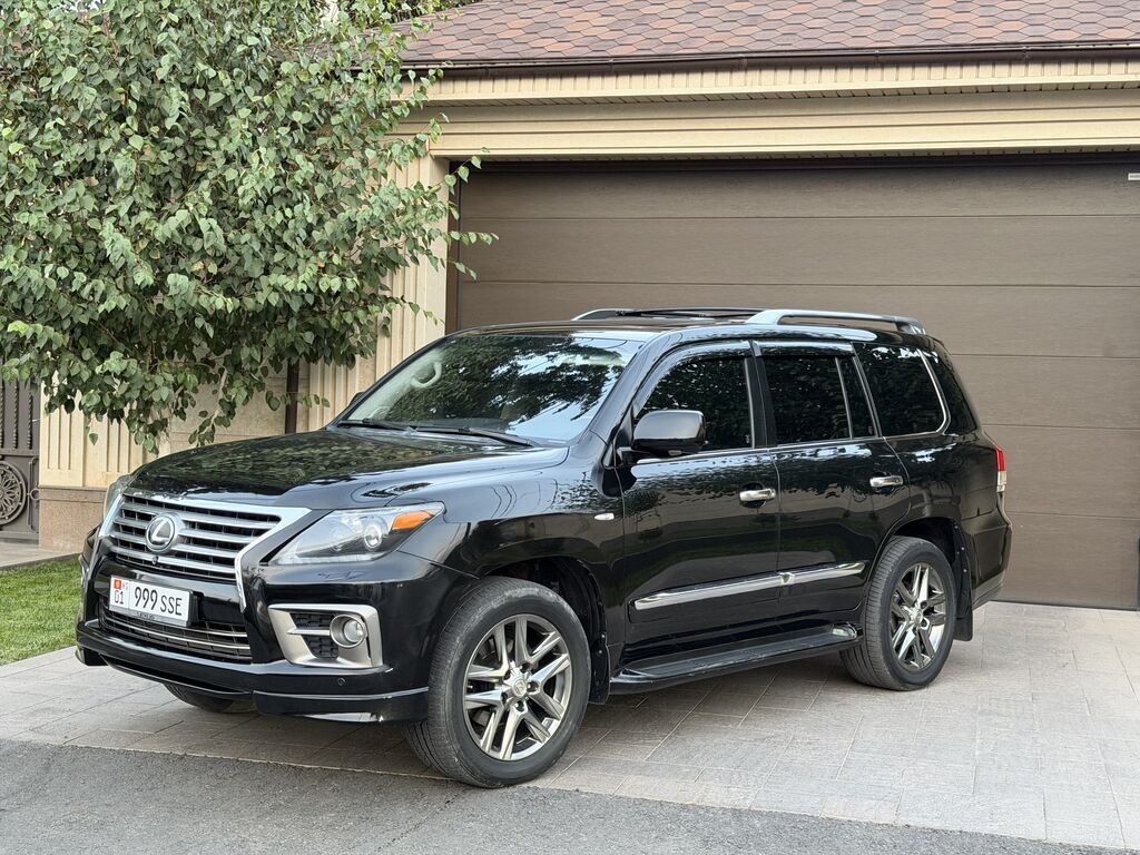 Lexus LX: 2011 г., 5.7 л, Автомат, Газ, Внедорожник: фото 1