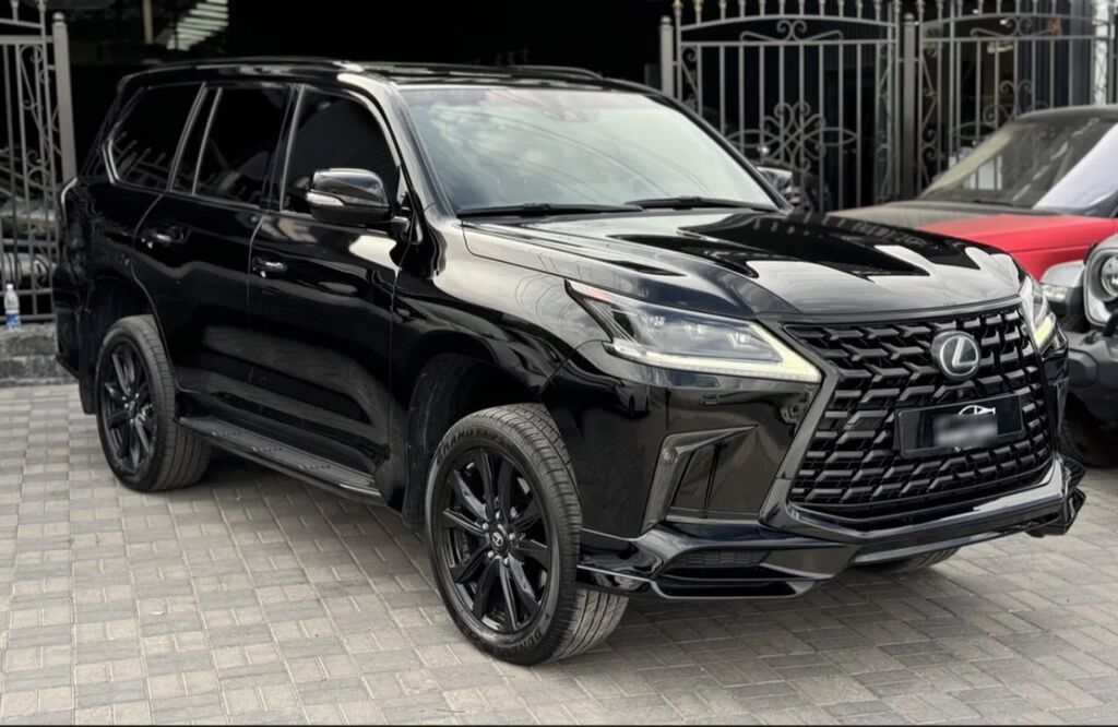 Lexus LX: 2021 г., 5.7 л, Автомат, Бензин, Внедорожник: фото 2