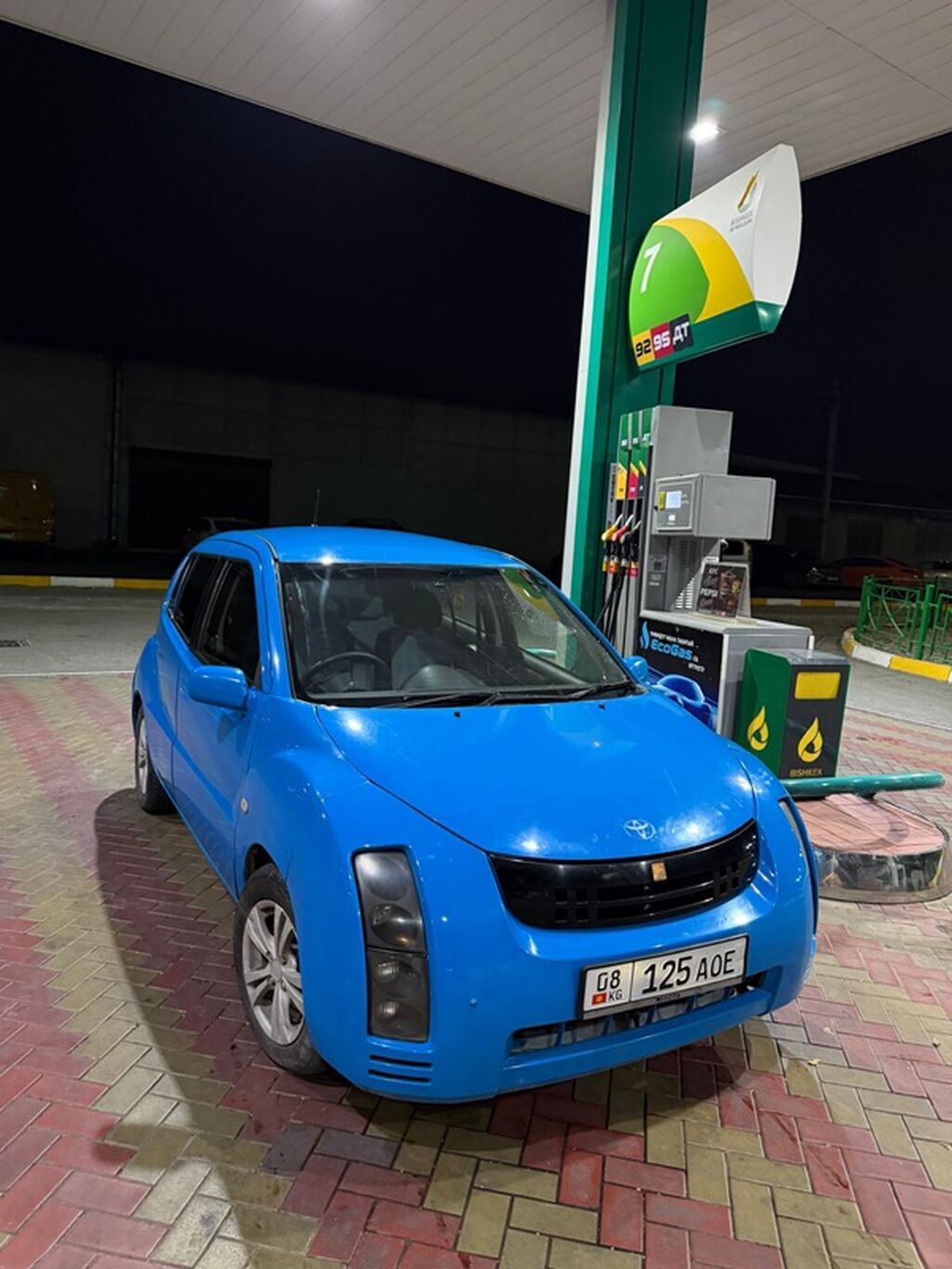 Toyota WiLL Cypha: 2003 г., Хэтчбэк: фото 2