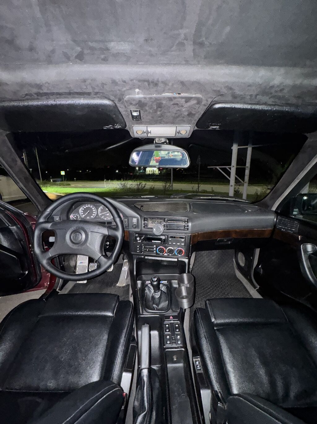 BMW 5 series: 1992 г., 3 л, Механика, Бензин, Седан: фото 6