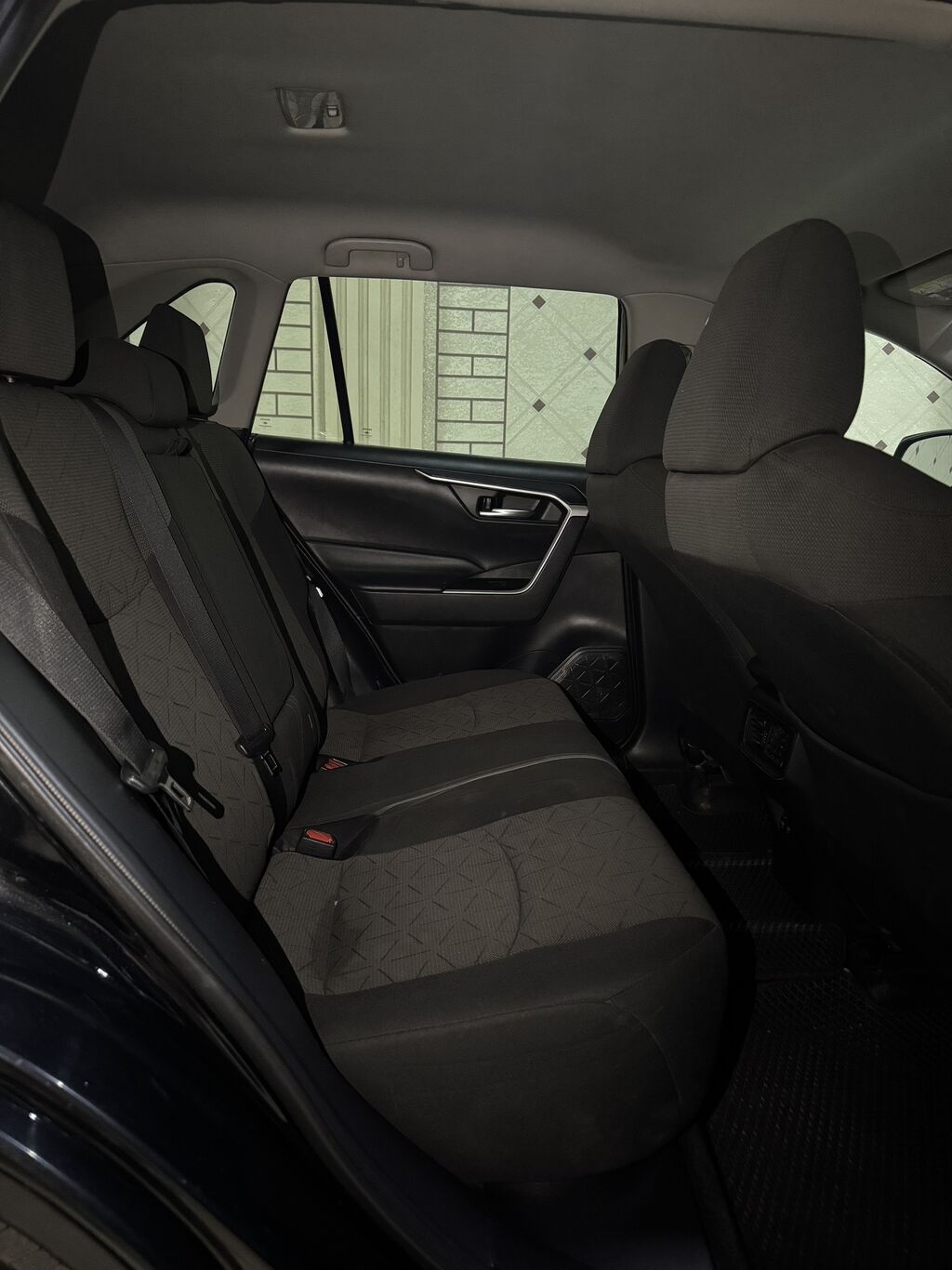Toyota RAV4: 2020 г., 2.5 л, Автомат, Бензин, Кроссовер: фото 7