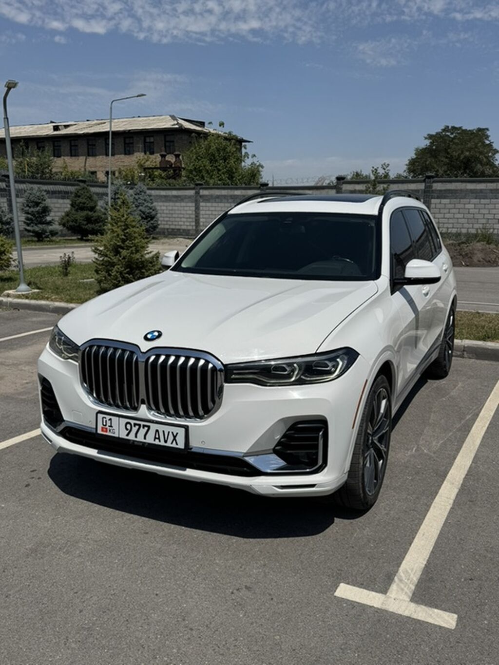 BMW X7: 2021 г., 3 л, Автомат, Бензин, Внедорожник: фото 4