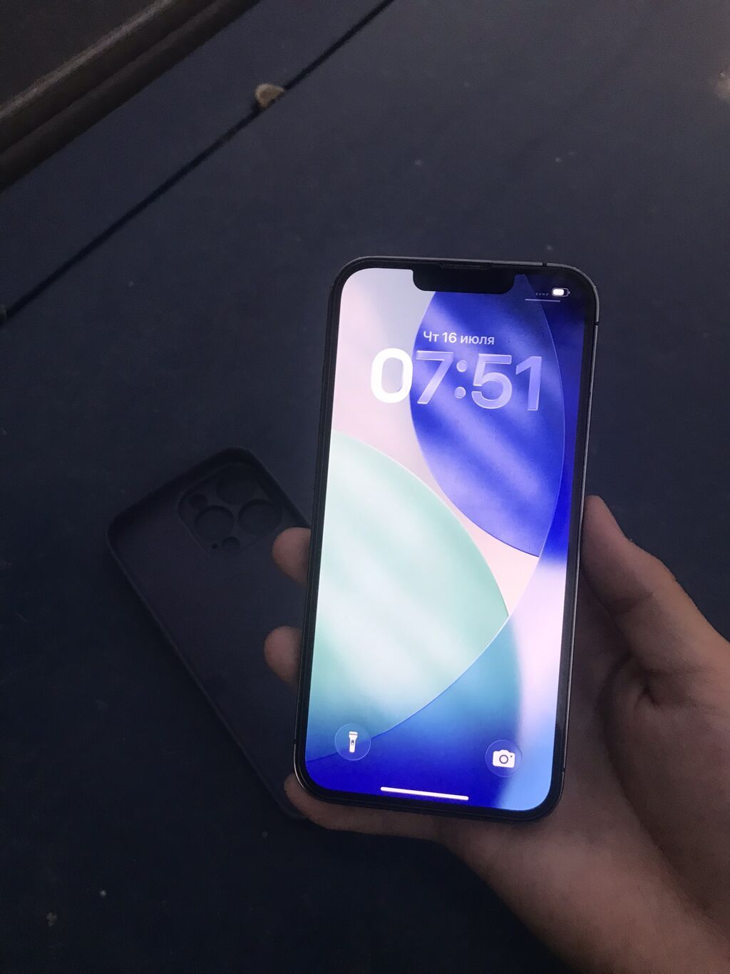 IPhone 13 Pro, Б/у, 128 ГБ, Черный, Чехол, 86 %: фото 2