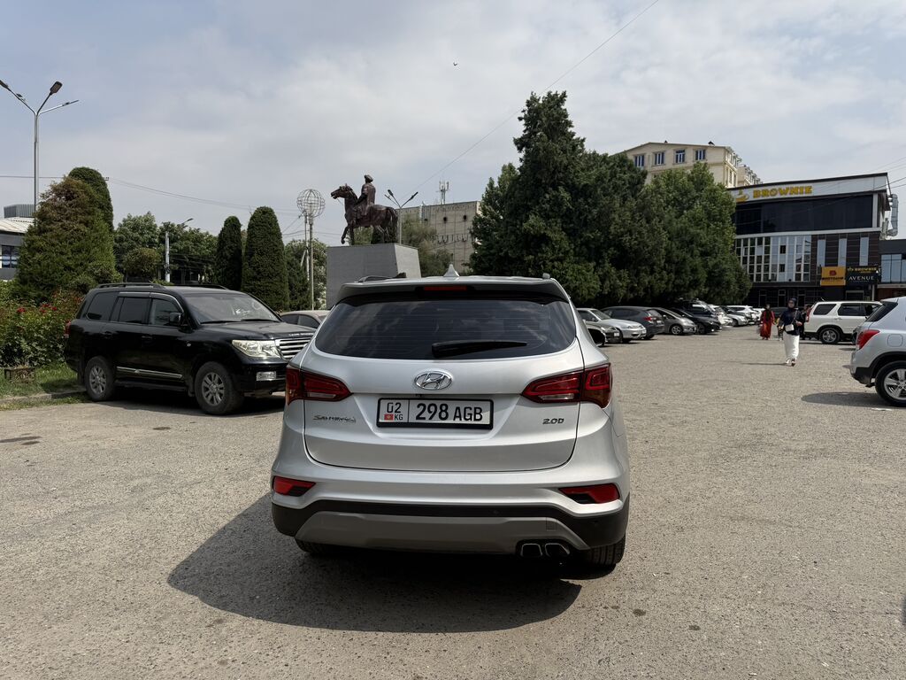 Hyundai Santa Fe: 2017 г., 2 л, Автомат, Дизель, Кроссовер: фото 5