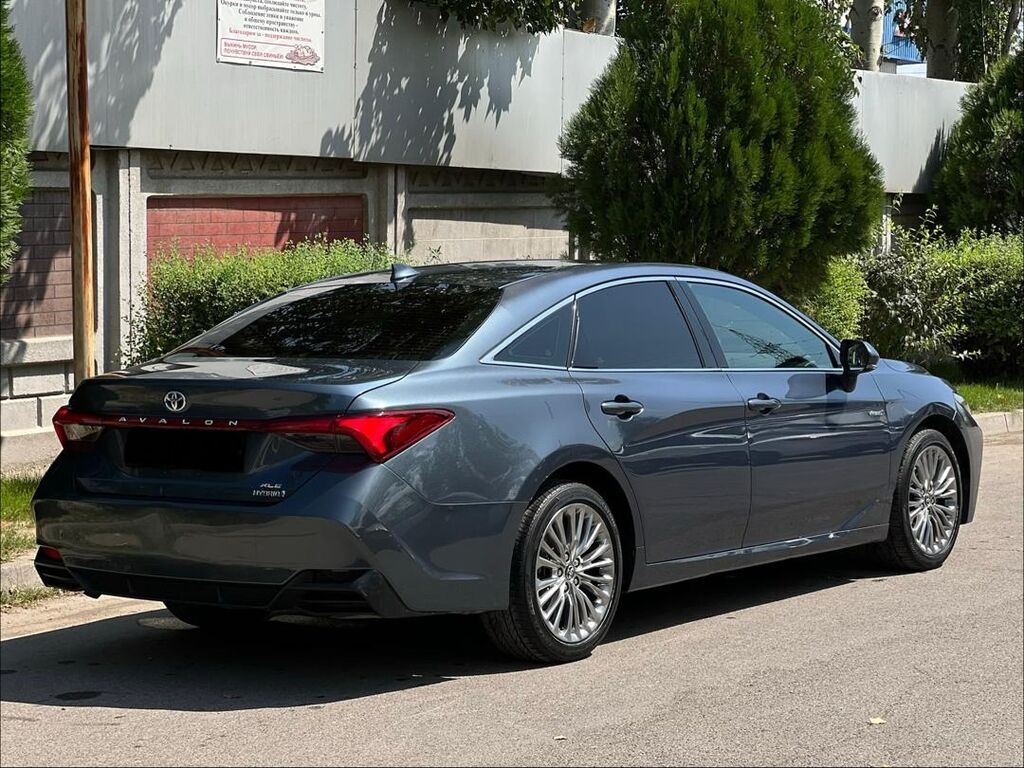 Toyota Avalon: 2018 г., 2.5 л, Автомат, Гибрид, Седан: фото 4