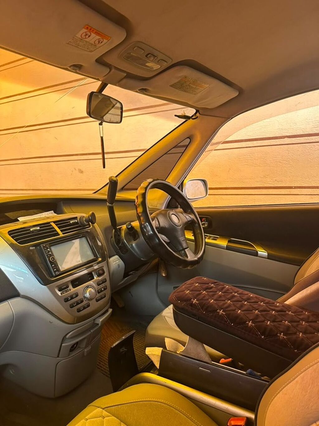Toyota Opa 2003 г., автомат, бензин: фото 6