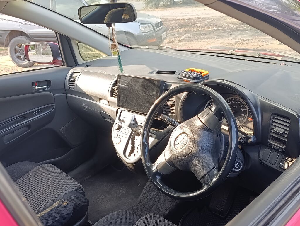Toyota WISH: 2003 г., 1.8 л, Автомат, Бензин, Минивэн: фото 6