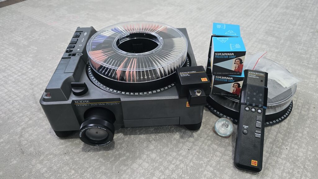 Kodak Ektapro 3020 Slide Projector — профессиональный диапроектор для: фото 2