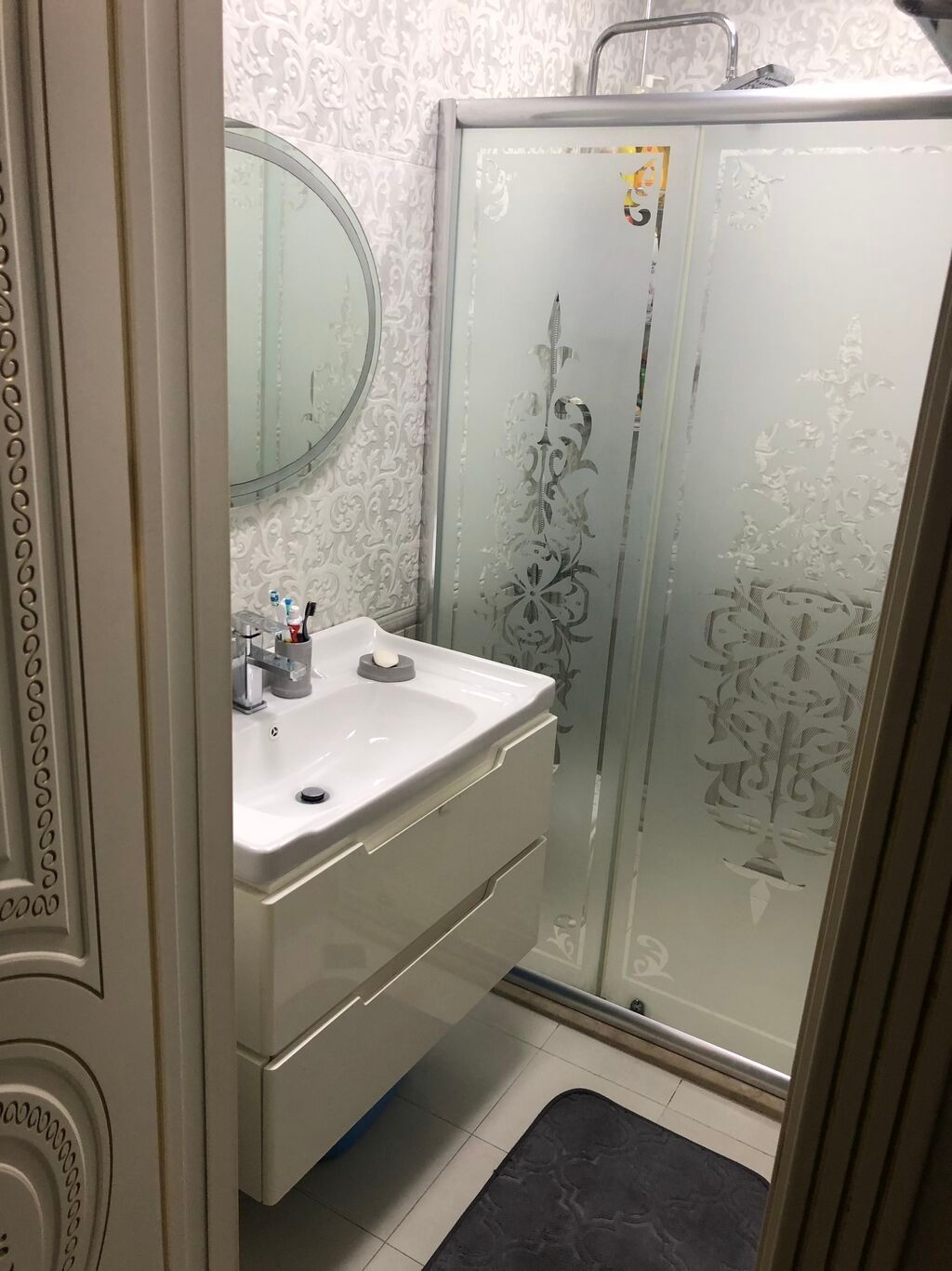 Bakı, Bakıxanov qəs., 5 otaqlı, Köhnə tikili, m. Neftçilər, 120 kv. m