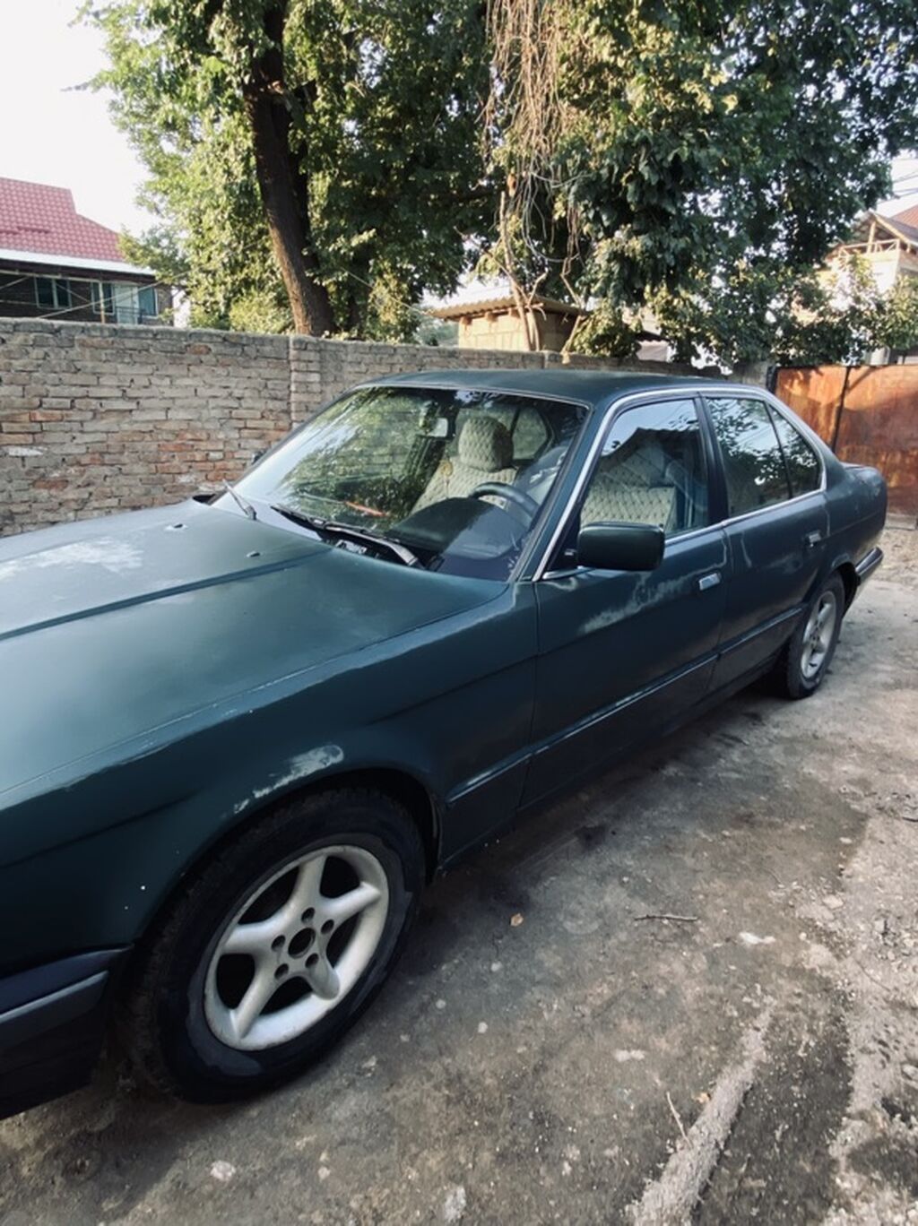 BMW 5 series: 1993 г., 2 л, Механика, Седан: фото 4