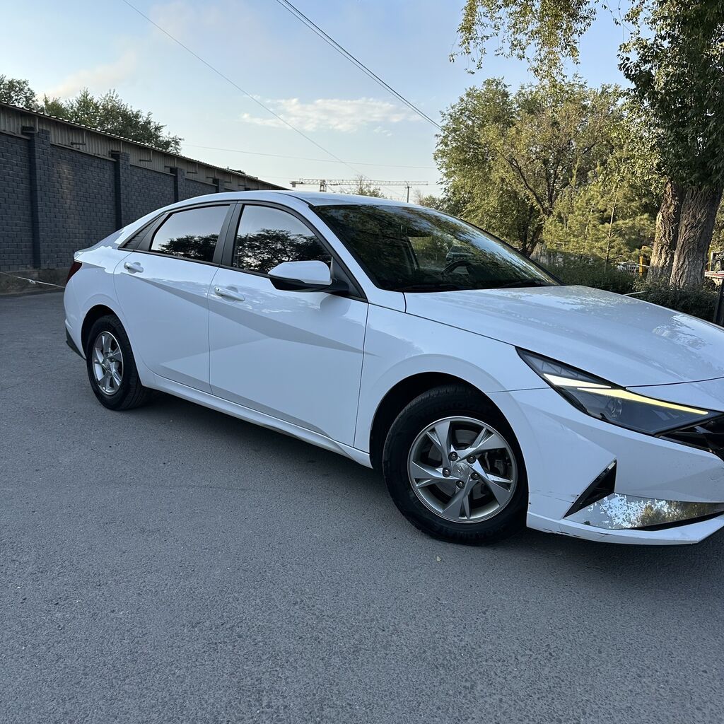 Hyundai Avante: 2021 г., 1.6 л, Бензин: фото 3