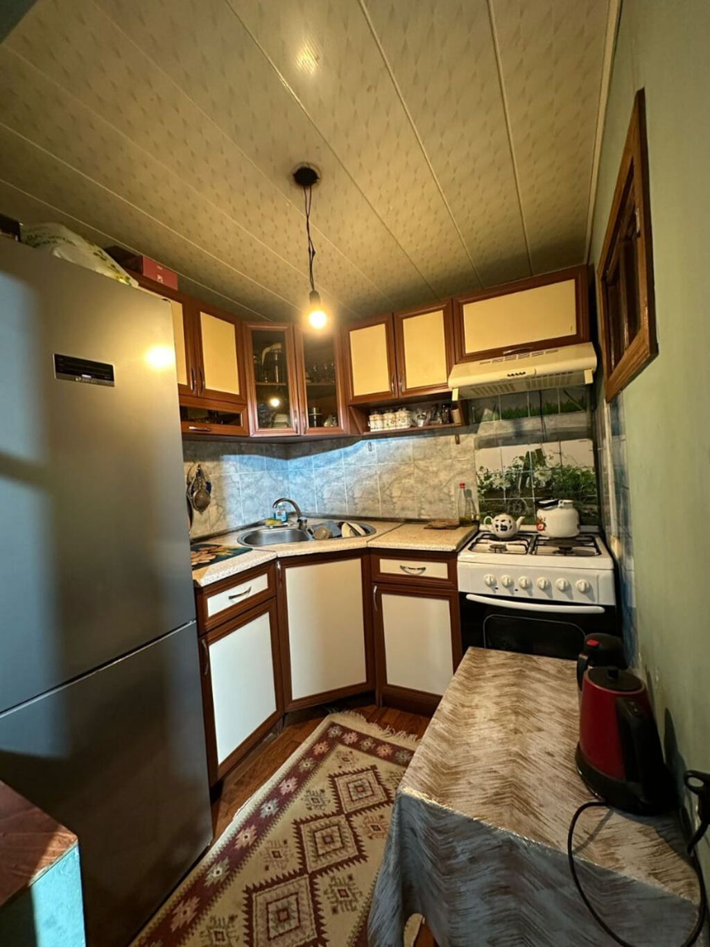 20-ci sahə 5 otaqlı, 178 kv. m, Kredit yoxdur, Təmirsiz
