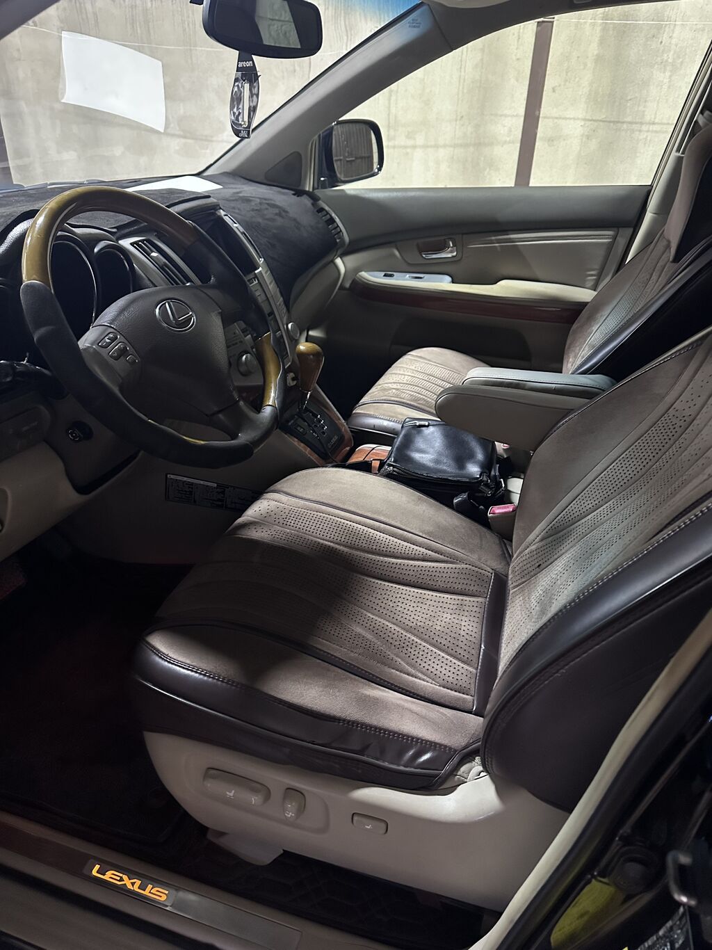 Lexus RX: 2004 г., 3 л, Автомат, Газ, Кроссовер: фото 6