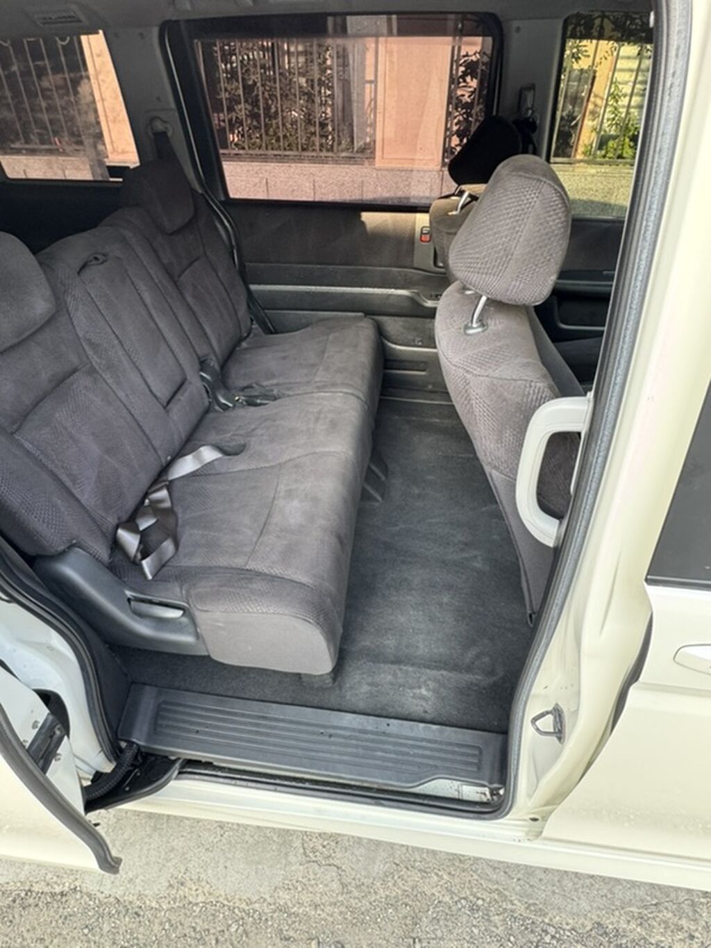 Honda Stepwgn: 2010 г., Газ, Минивэн: фото 6