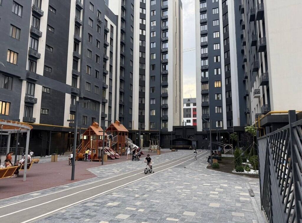 3 комнаты, 94 м², Тунгуч мкр Элитка, 14 этаж, ПСО (под самоотделку): фото 3