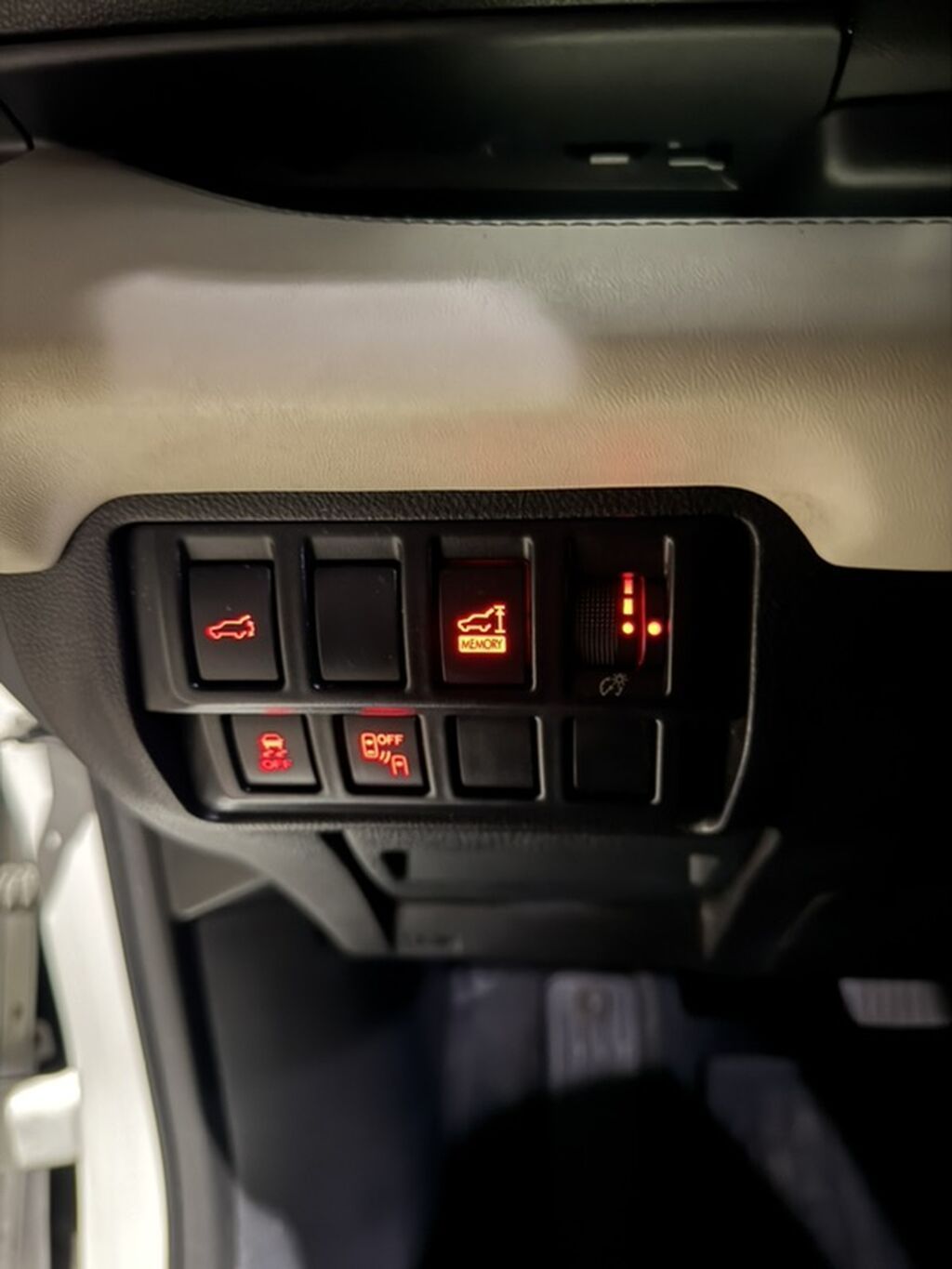 Subaru Ascent: 2019 г., 2.4 л, Автомат, Бензин, Кроссовер: фото 8