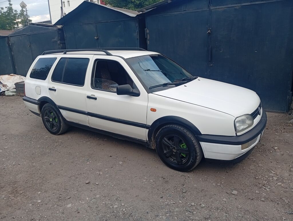 Volkswagen Golf Variant: 1996 г., 1.8 л, Механика, Бензин, Универсал: фото 2