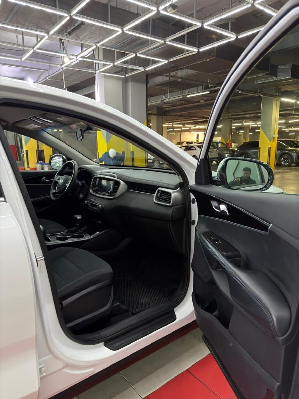 Kia Sorento: 2019 г., 3.3 л, Автомат, Бензин, Универсал: фото 6
