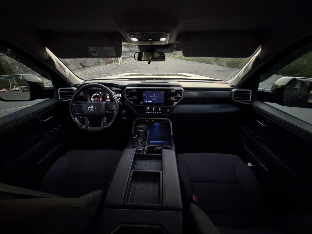 Toyota Тундра: 2022 г., 3.5 л, Автомат, Бензин, Пикап: фото 8