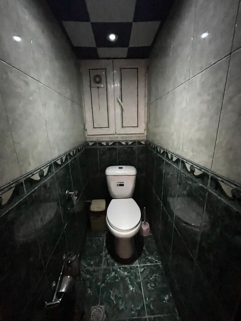 Bakı, 4 otaqlı, Köhnə tikili, 85 kv. m