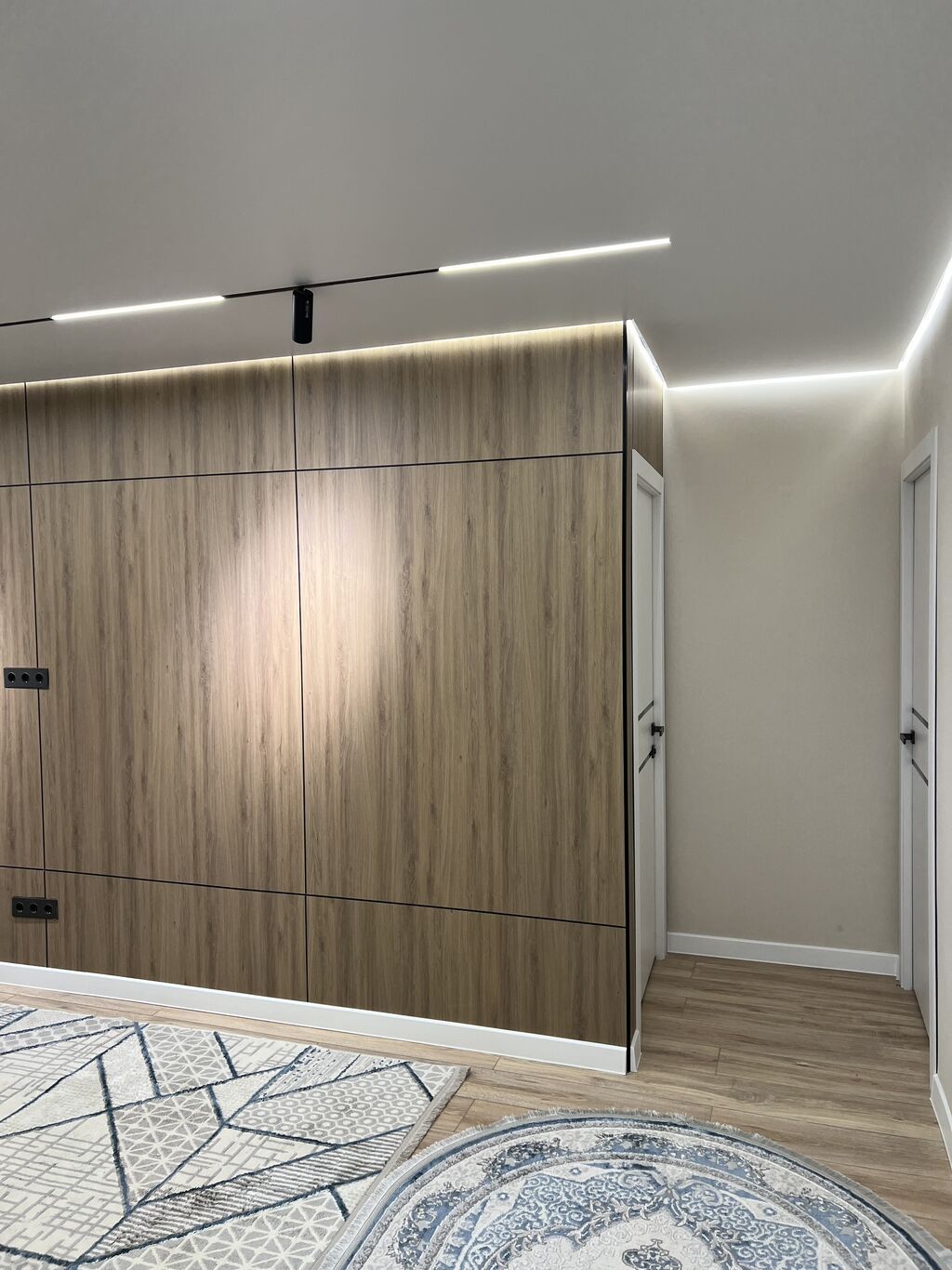 3 комнаты, 58 м², 9 мкр Индивидуалка, 4 этаж, Евроремонт: фото 2