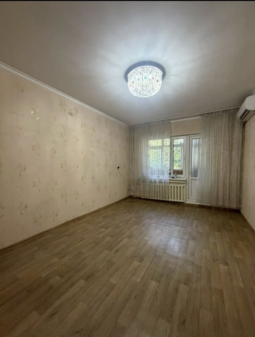 Продается 3-комнатная квартира, Асанбай, 105 серия: фото 6