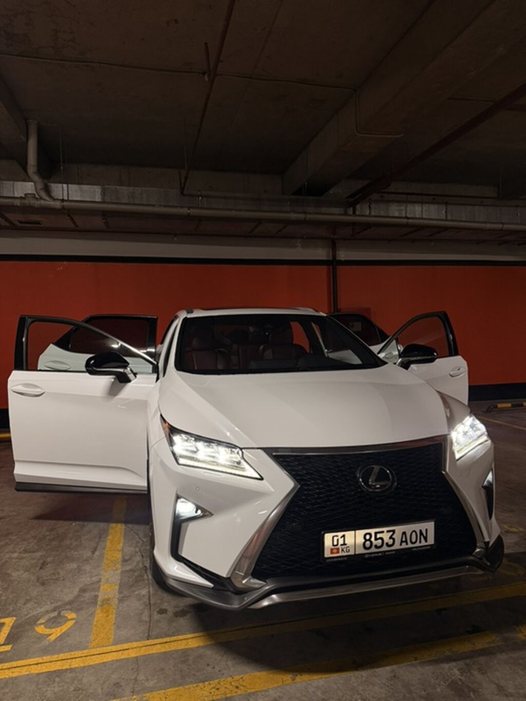 Lexus RX: 2020 г., 3.5 л, Автомат, Бензин, Кроссовер: фото 1
