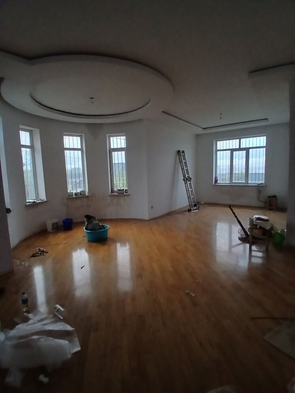 7 otaqlı, 450 kv. m, Kredit var, Yeni təmirli