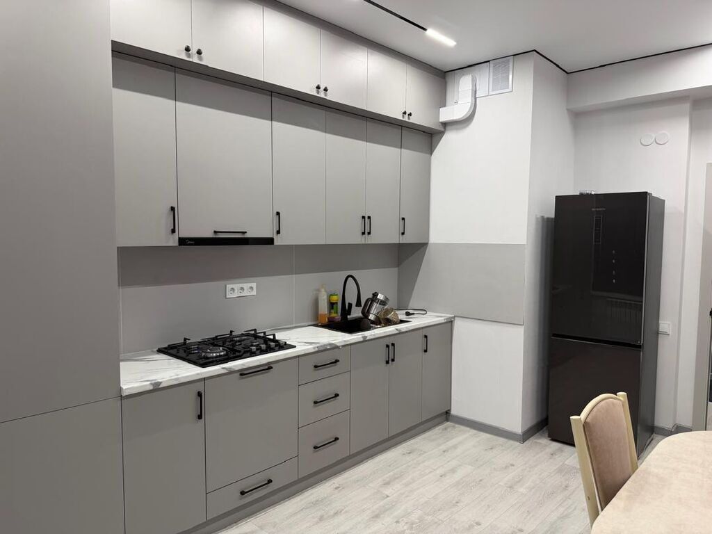 2 комнаты, Асанбай мкр Без животных, от 6 месяцев, от 1 года, С мебелью полностью: фото 6