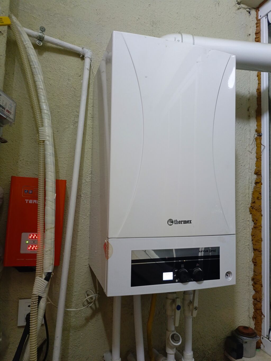 Yasamal, 3 otaqlı, Yeni tikili, m. 20 Yanvar, 110 kv. m