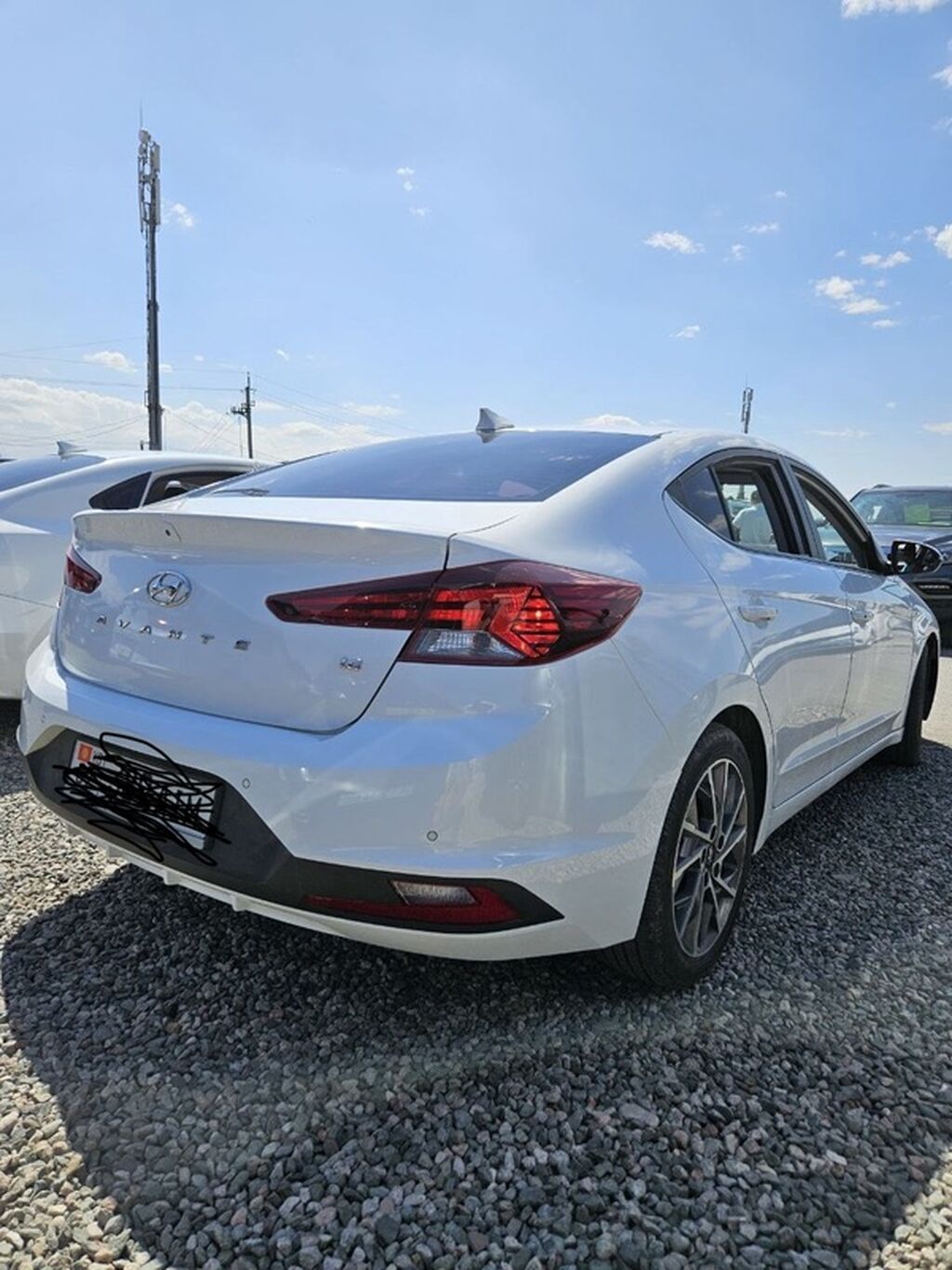 Hyundai Avante: 2019 г., Автомат, Бензин, Седан: фото 3