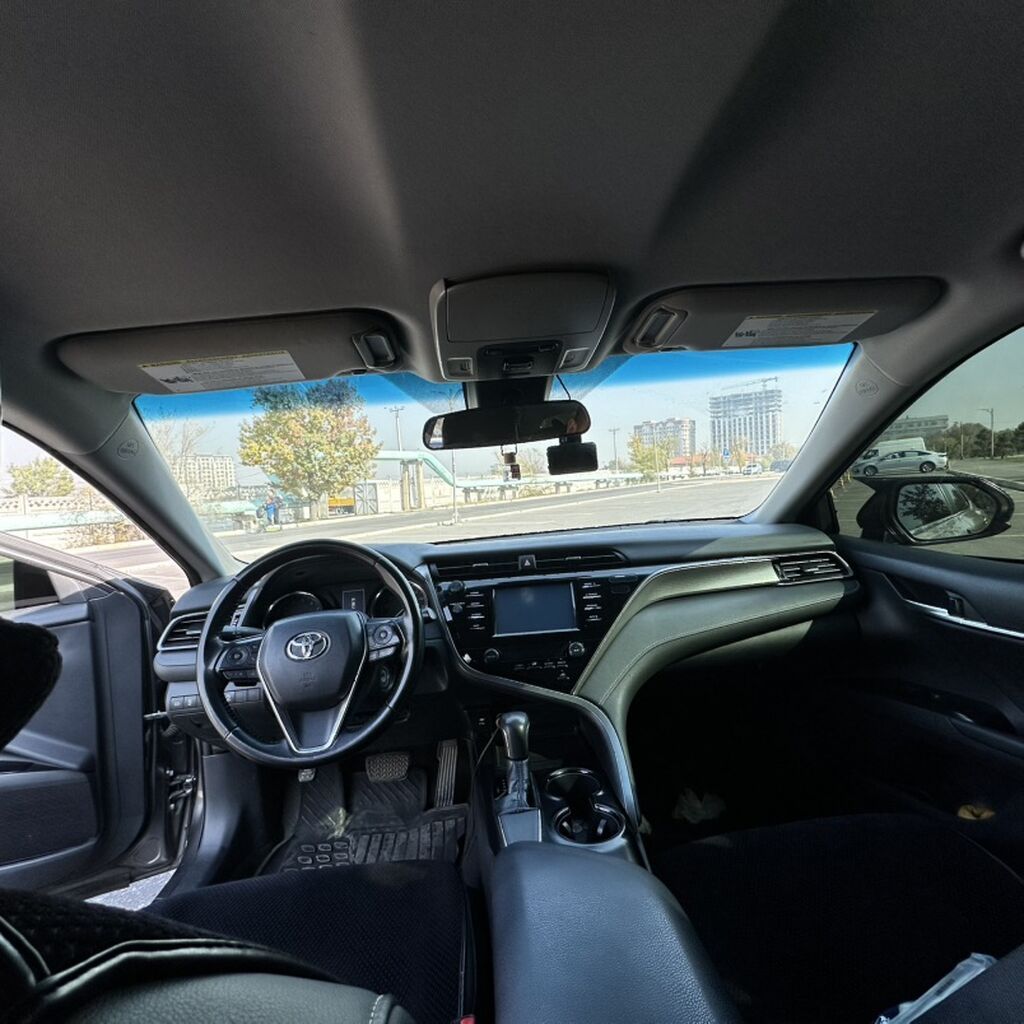 Toyota Camry: 2019 г., Автомат, Бензин, Седан: фото 8
