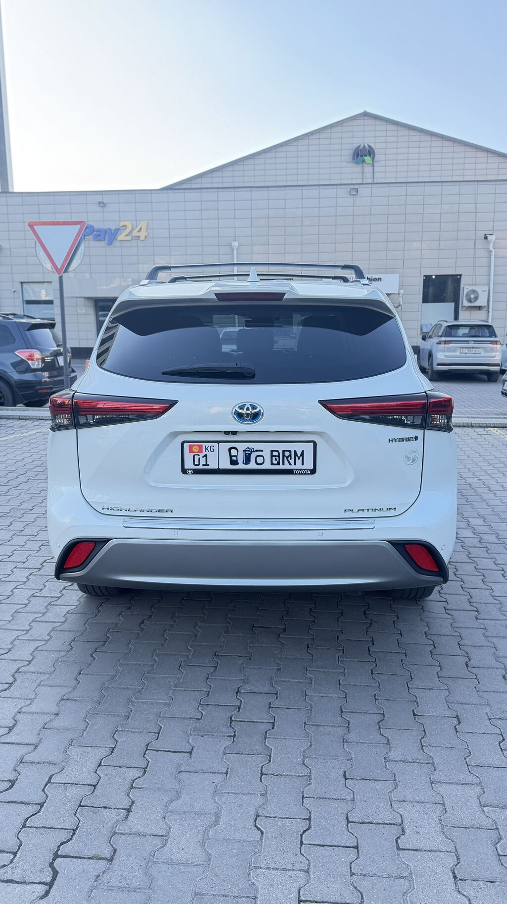 Toyota Highlander: 2021 г., 2.5 л, Автомат, Гибрид, Кроссовер: фото 5