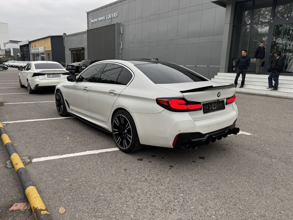 BMW 5 series: 2018 г., 3 л, Автомат, Бензин, Седан: фото 3