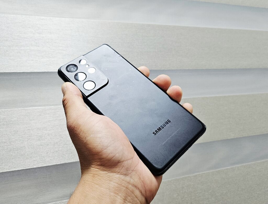 Samsung Galaxy S21 Ultra, Б/у, 256 ГБ, цвет - Черный, 1 SIM, 2 SIM — фото 2